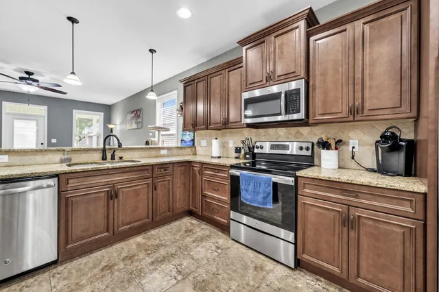 $450,000 | 817 Spencer Place, Niceville, FL 32578