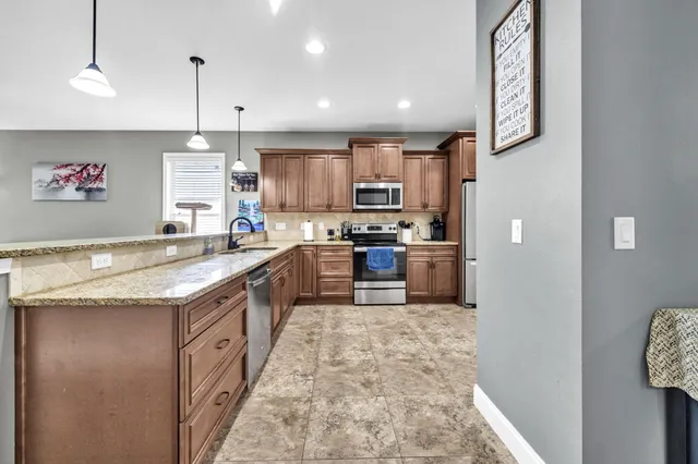 $450,000 | 817 Spencer Place, Niceville, FL 32578