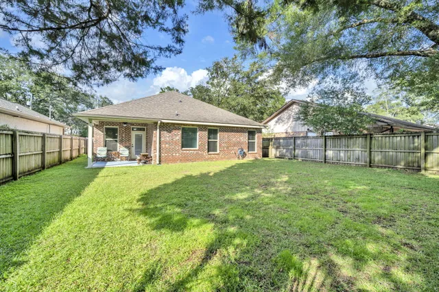 $450,000 | 817 Spencer Place, Niceville, FL 32578