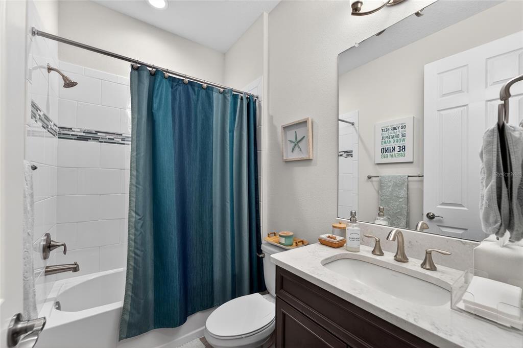 5604 Wayfarer Avenue Apollo Beach, FL 33572 - Photo 23 of 61