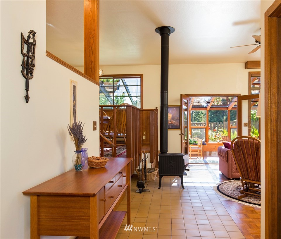 170 Meadowlark Road Coupeville, WA 98239 - Photo 3 of 25 Gallery Image 3