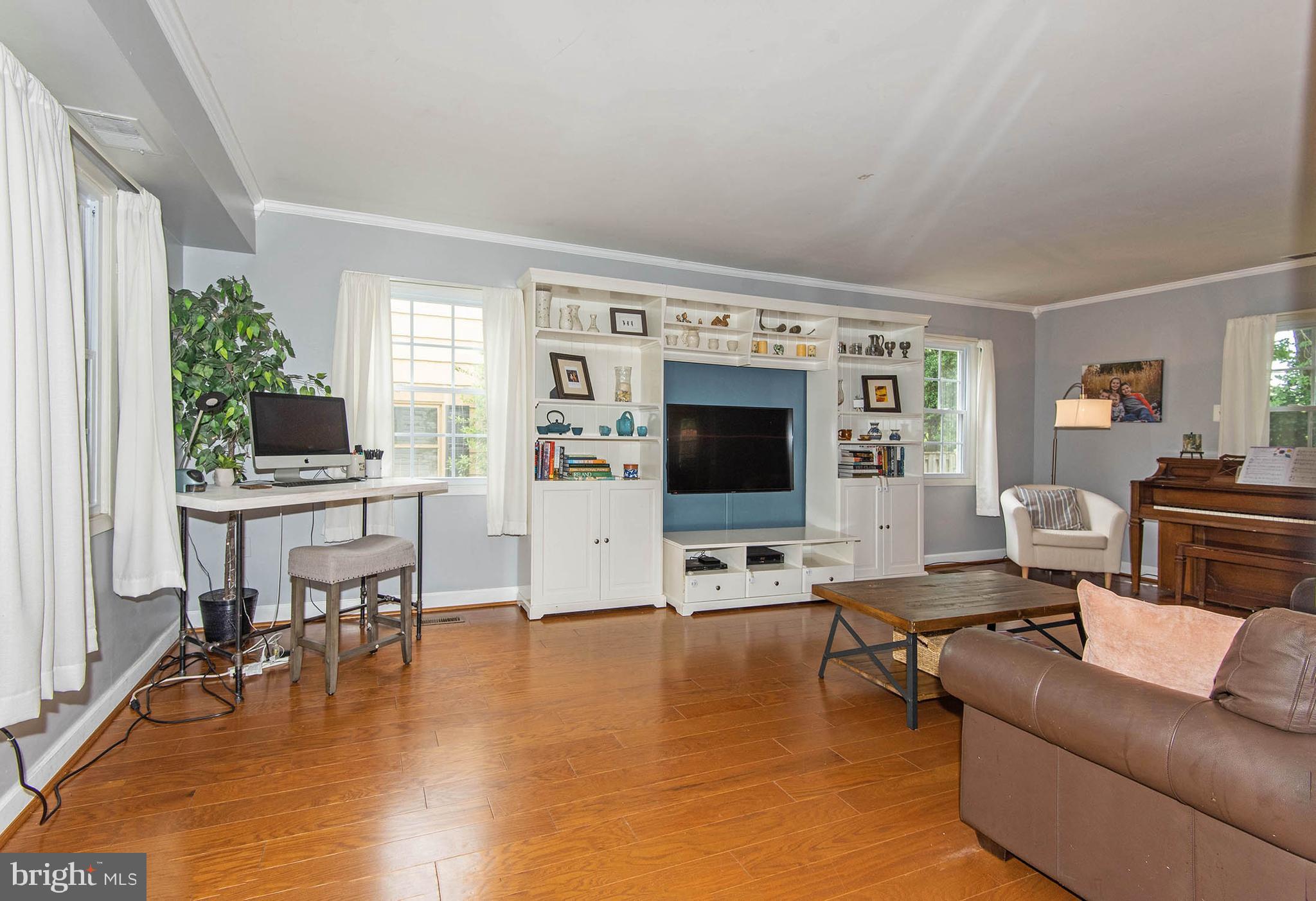 1679 Tarleton Way Crofton, MD 21114 - Photo 4 of 42 Gallery Image 4