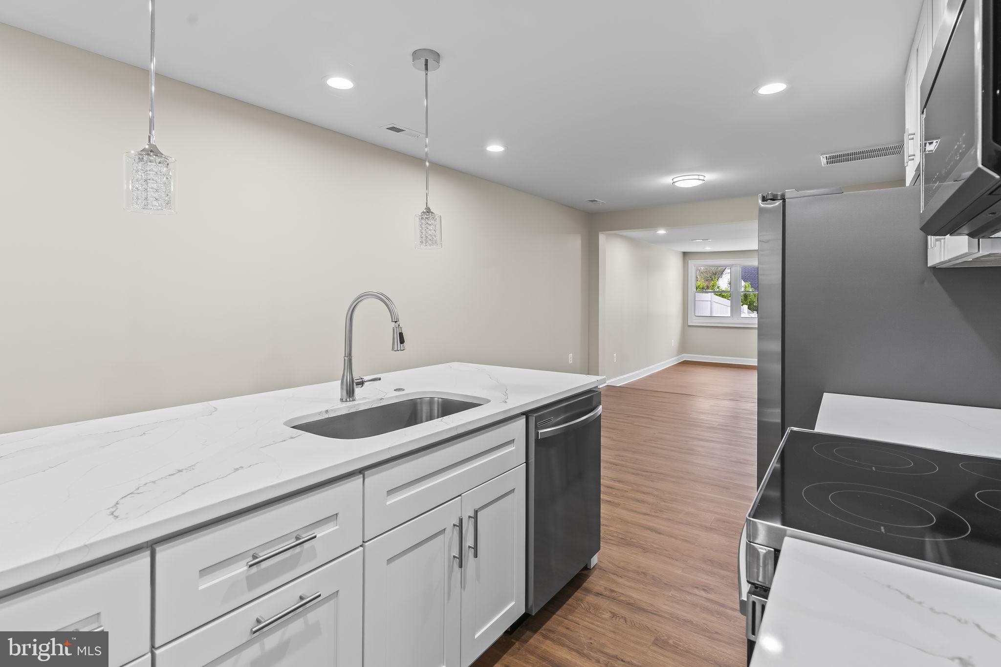 7615 Oxman Road Landover, MD 20785 - Photo 7 of 20 Kitchen