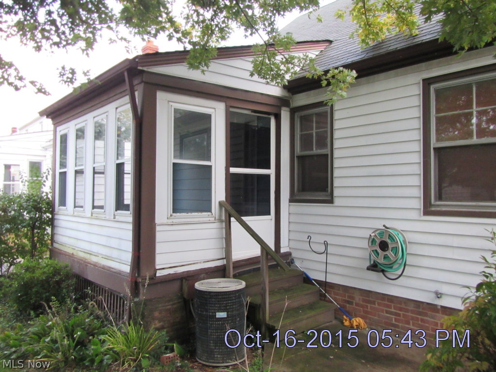 4033 Wilmington Road Cleveland, OH 44121 - Photo 10 of 15 Gallery Image 10