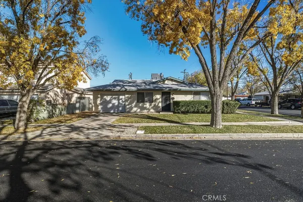 $950,000 | 44702 Fig Avenue, Lancaster, CA 93534