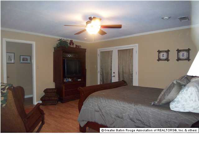 38230 Cal Road Gonzales, LA 70737 - Photo 15 of 21 Gallery Image 15