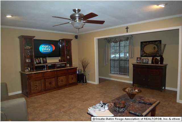 38230 Cal Road Gonzales, LA 70737 - Photo 9 of 21 Gallery Image 9