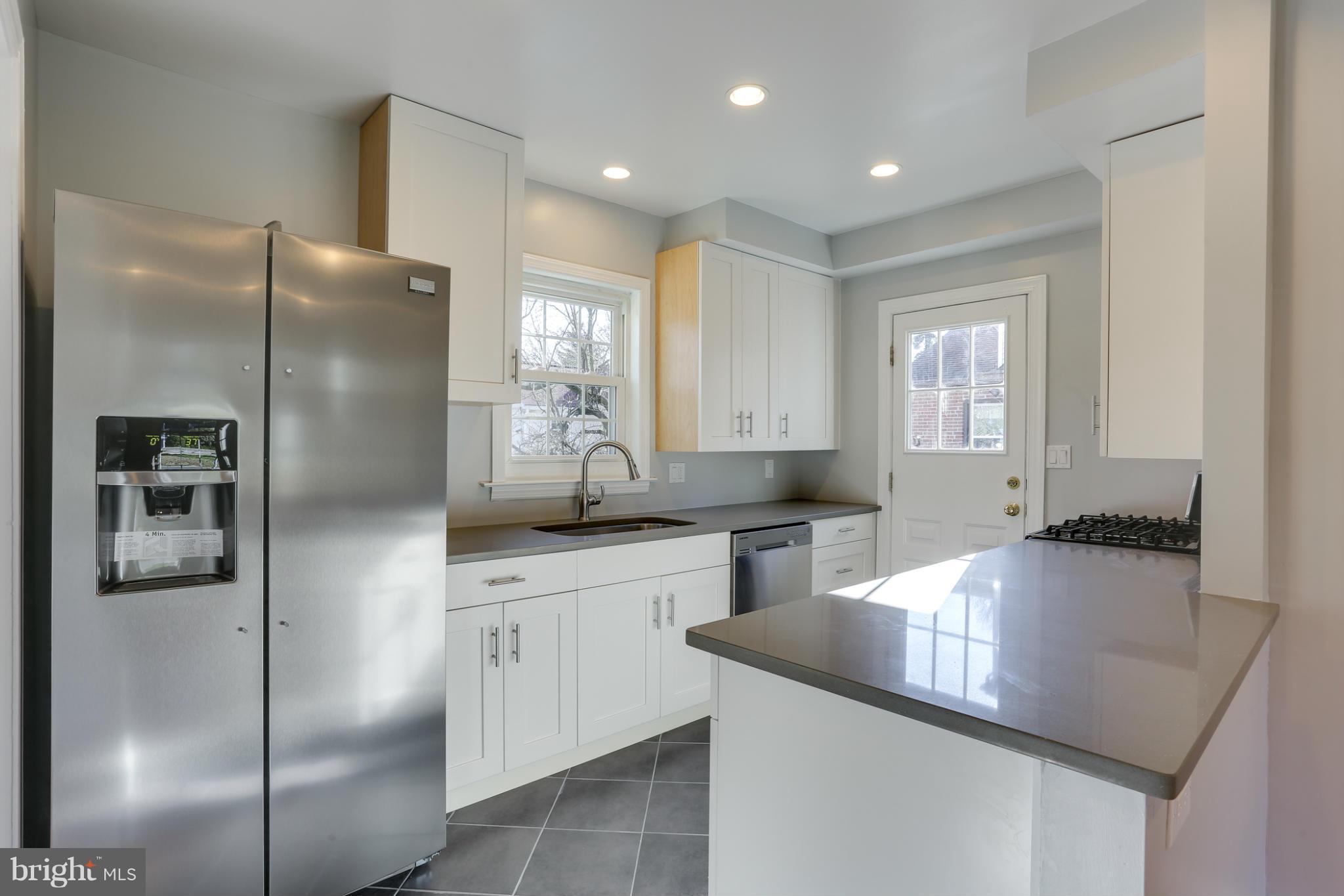 1806 Grace Church Road Silver Spring, MD 20910 - Photo 3 of 30 Kitchen