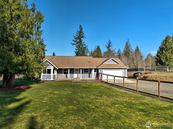 $549,999 | 235 East Heights Place North, Belfair, WA 98528