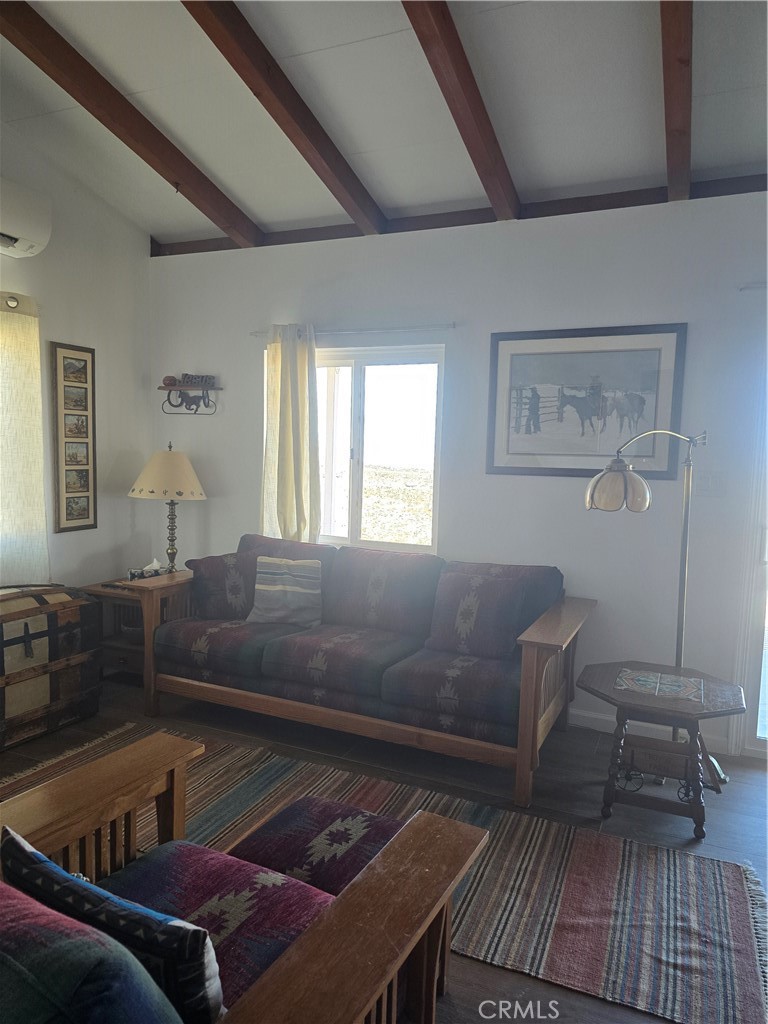 62360 San Andreas Road Joshua Tree, CA 92252 - Photo 44 of 69 Living Room