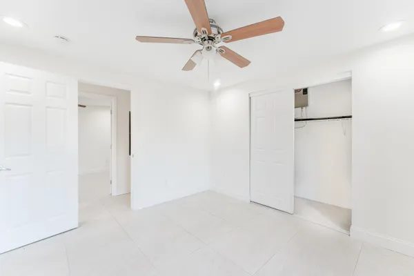 $2,500 | 364 East Palmetto Park Road, Unit 1, Boca Raton, FL 33432