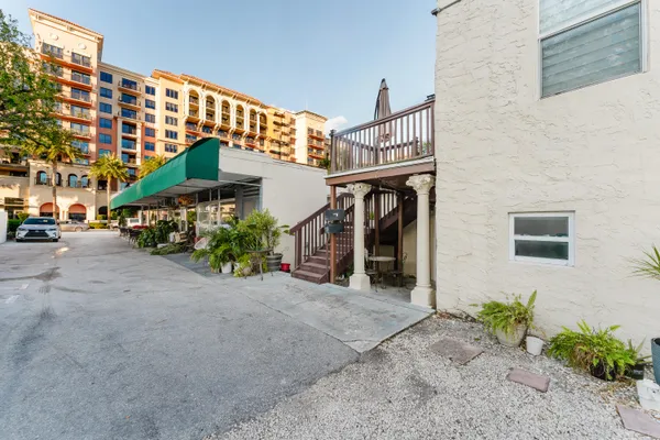 $2,500 | 364 East Palmetto Park Road, Unit 1, Boca Raton, FL 33432