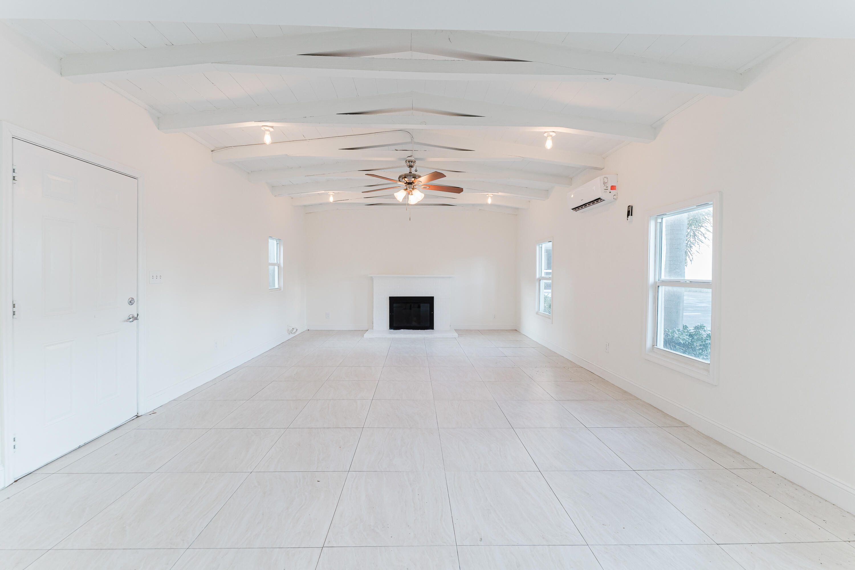 364 East Palmetto Park Road, Unit 1 Boca Raton, FL 33432 - Photo 5 of 26 __-7