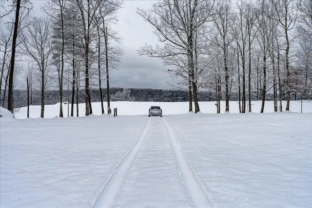 $1,000,000 | 110 Falls Lane, Spencer, TN 38585