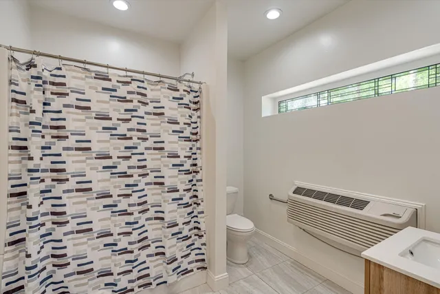 $1,000,000 | 110 Falls Lane, Spencer, TN 38585