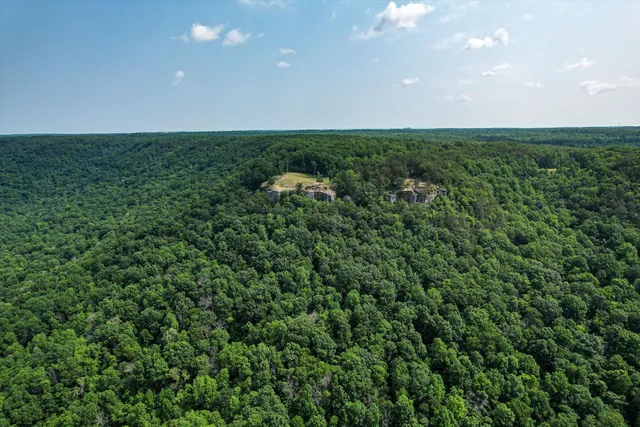 $1,000,000 | 110 Falls Lane, Spencer, TN 38585