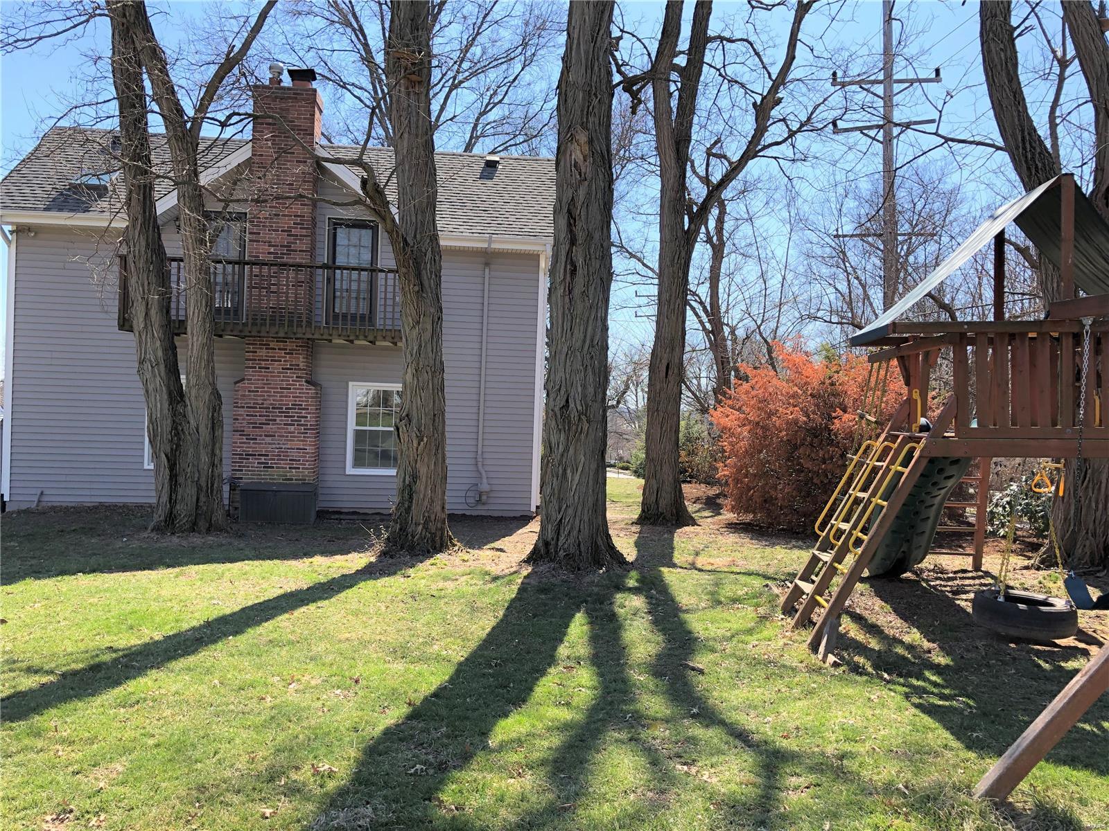 512 North Warson Road Creve Coeur, MO 63141 - Photo 30 of 35