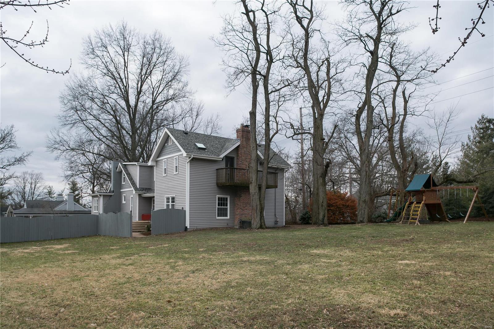 512 North Warson Road Creve Coeur, MO 63141 - Photo 33 of 35