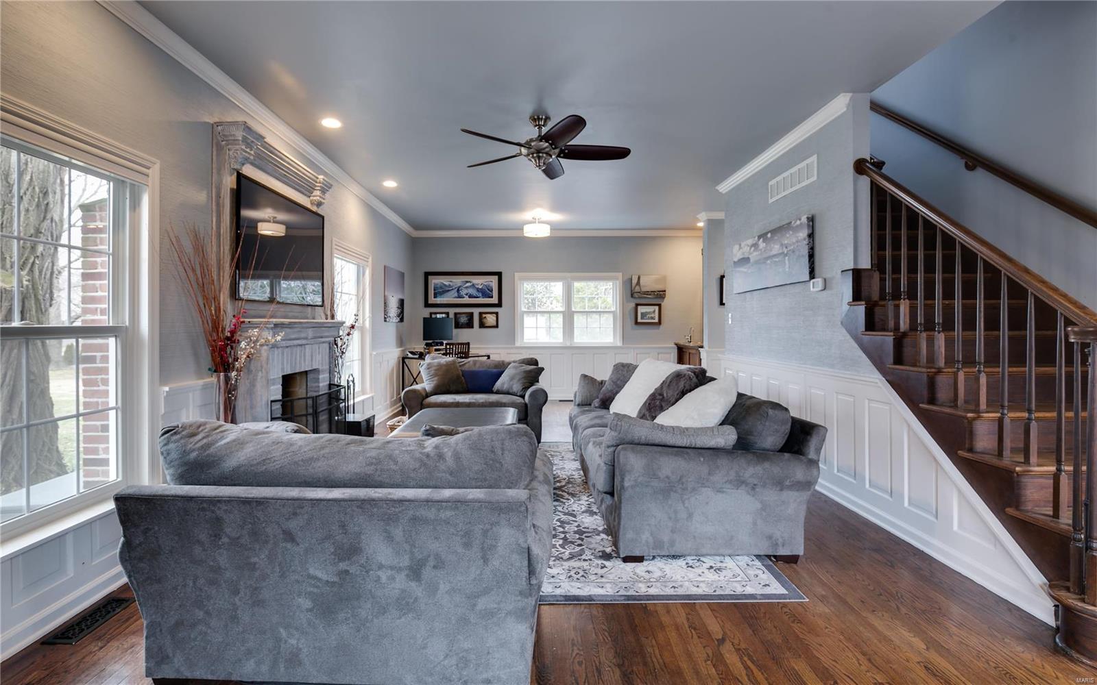 512 North Warson Road Creve Coeur, MO 63141 - Photo 5 of 35