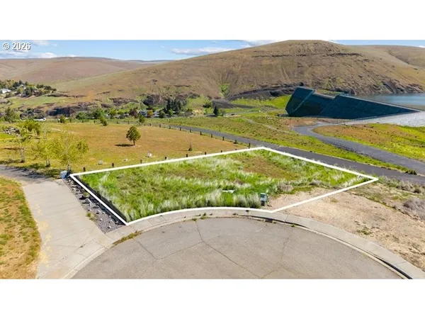 $37,900 | Lakeview Court, Heppner, OR 97836
