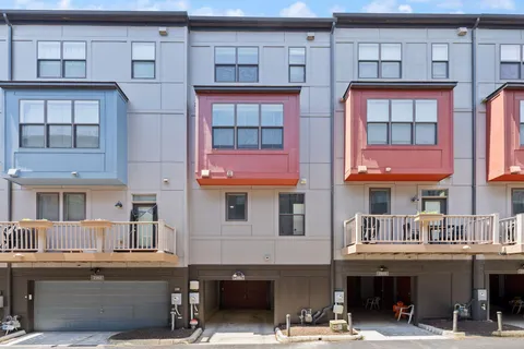 $899,000 | 2981 Stella Blue Lane, Fairfax, VA 22031