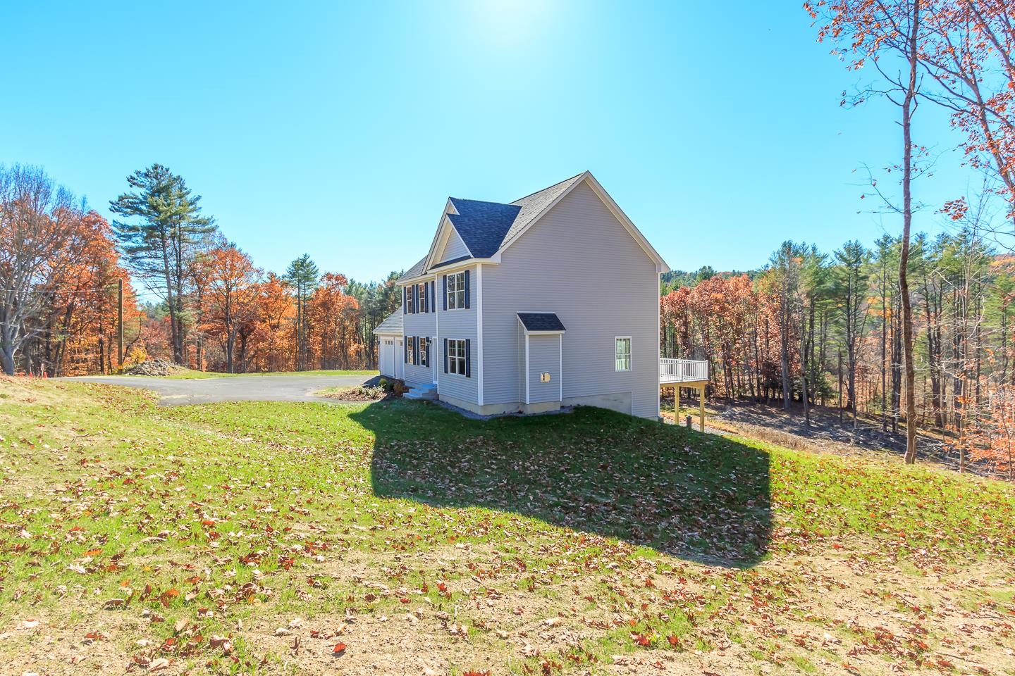 182 Grapevine Road Dunbarton, NH 03046 - Photo 4 of 34