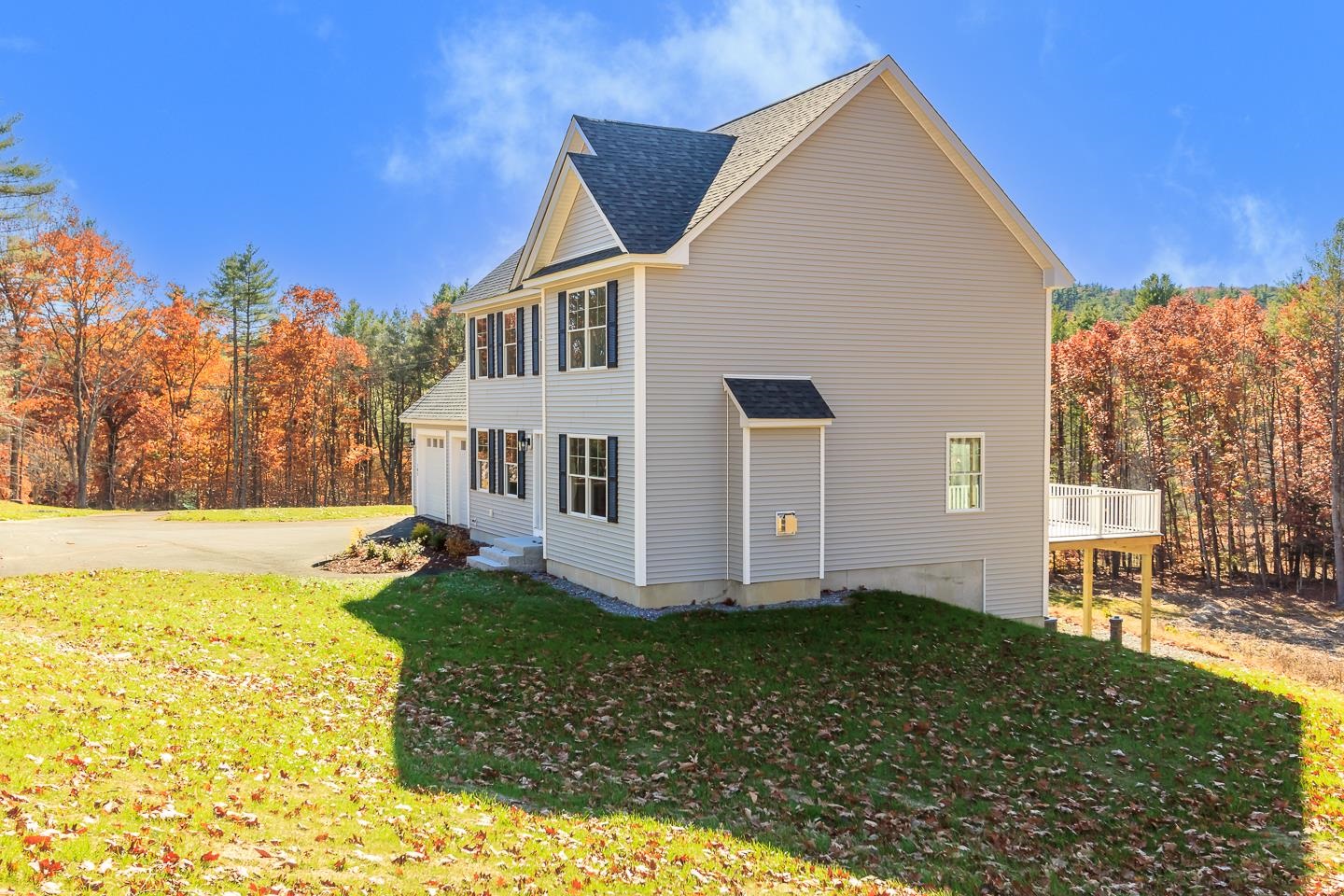 182 Grapevine Road Dunbarton, NH 03046 - Photo 5 of 34