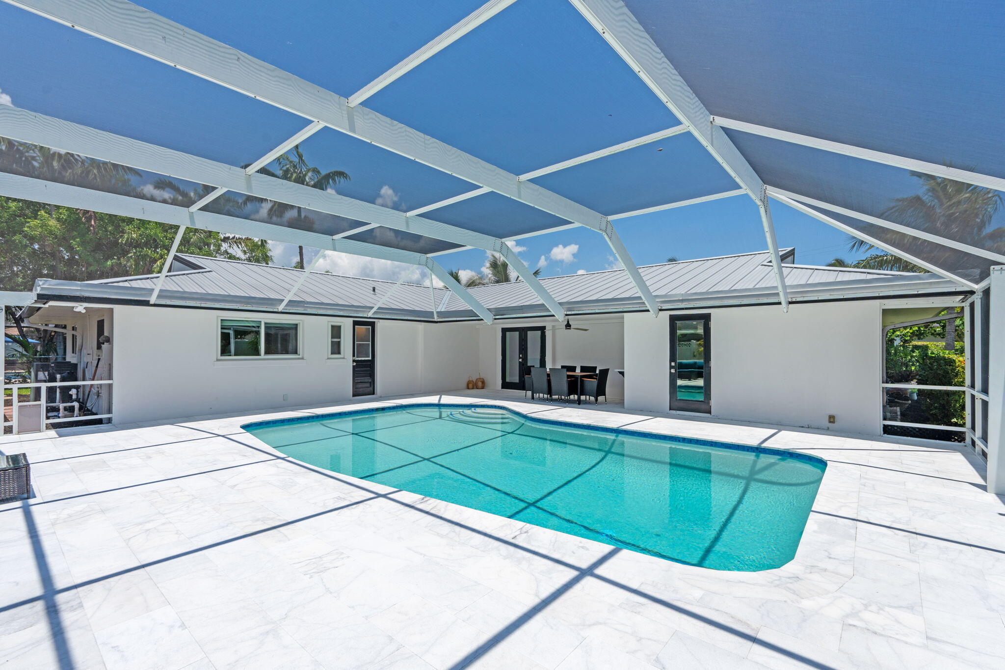 1081 Bimini Lane Singer Island, FL 33404 - Photo 28 of 39 49-web-or-mls-A7400577