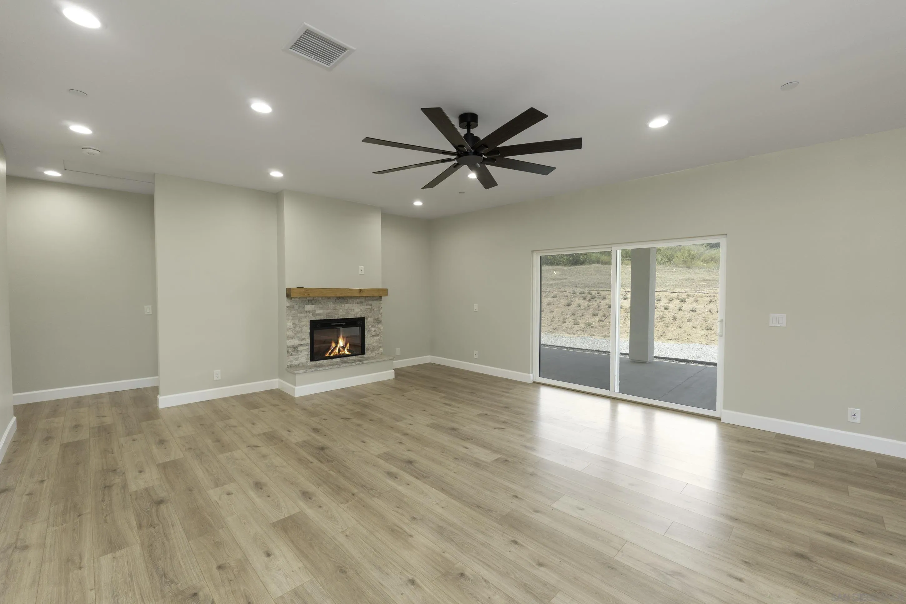 14443 Cool Valley Road Valley Center, CA 92082 - Photo 7 of 48