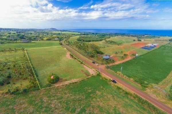 17 Koolau Road, Unit C Kilauea, HI 96754 - Photo 3 of 11 Gallery Image 3