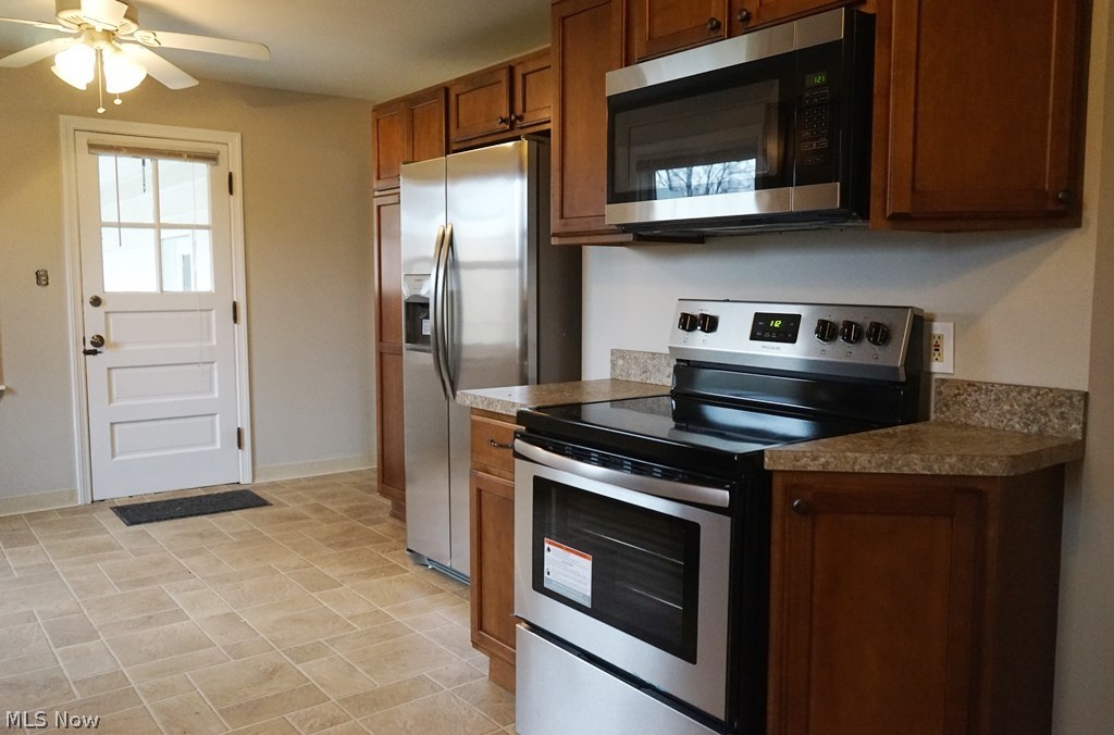 5715 Shawnee Road Cleveland, OH 44124 - Photo 5 of 14