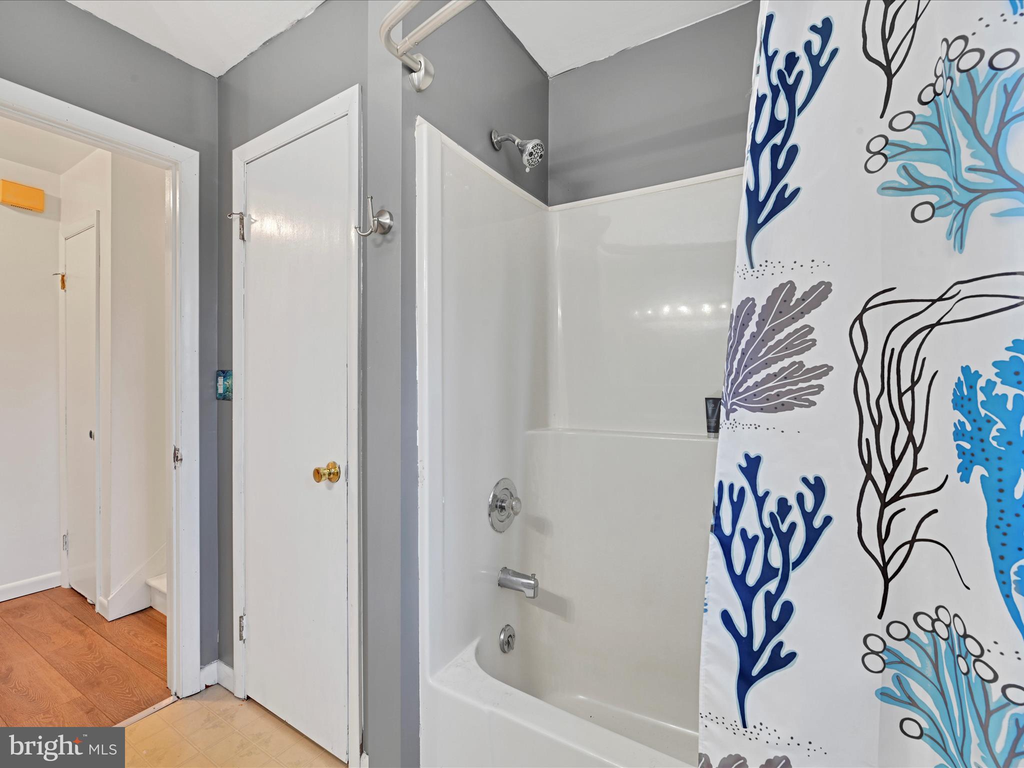 298 Reid Road Coatesville, PA 19320 - Photo 18 of 30 Bathroom