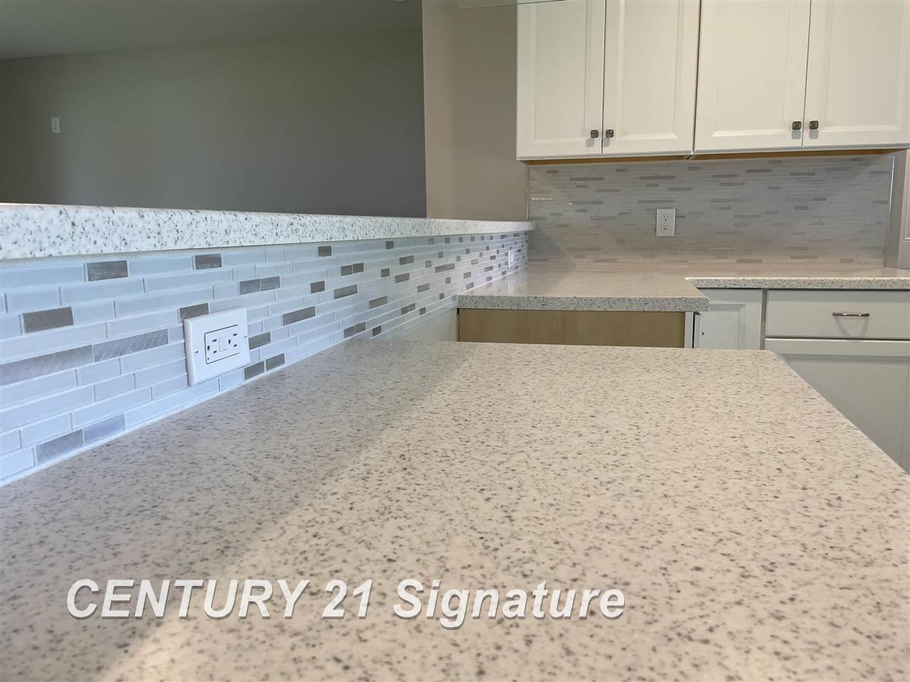 10931 Hackett Road Freeland, MI 48623 - Photo 10 of 38
