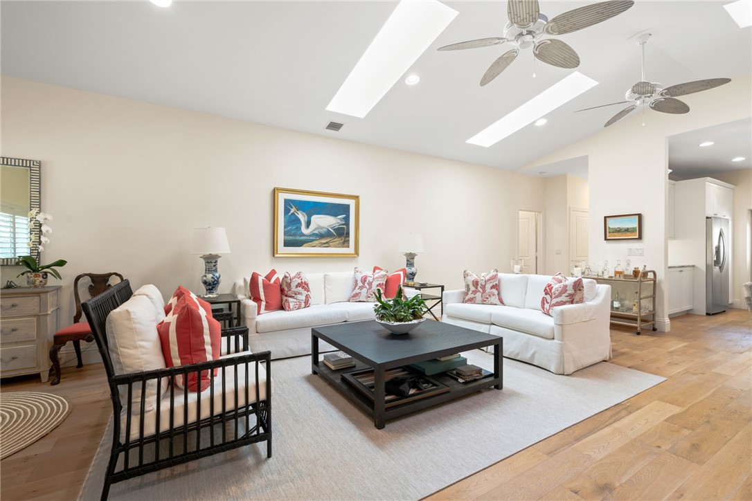 548 Conn Way Vero Beach, FL 32963 - Photo 15 of 34 a living room with furniture