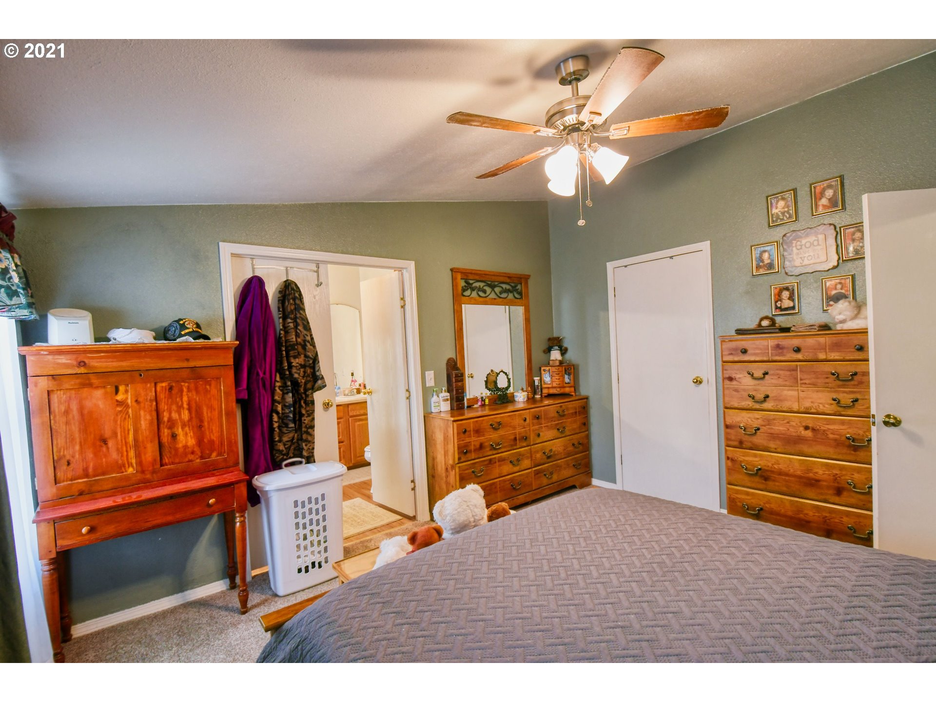 16 Southeast 18th Street Pendleton, OR 97801 - Photo 16 of 28 Gallery Image 16