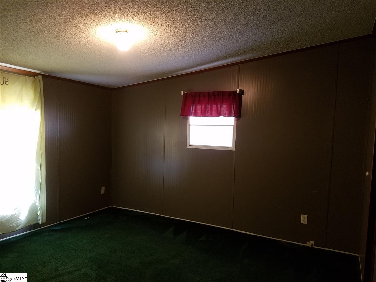 660 State Rd S-42-9796 Duncan, SC 29334 - Photo 13 of 14 Gallery Image 13
