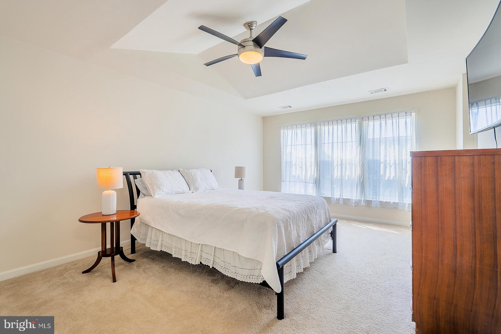 1318 Wheaton Lane Silver Spring, MD 20902 - Photo 17 of 46 Bedroom 1