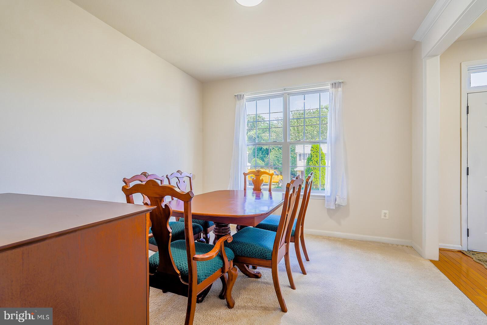 1318 Wheaton Lane Silver Spring, MD 20902 - Photo 6 of 46 Dining room