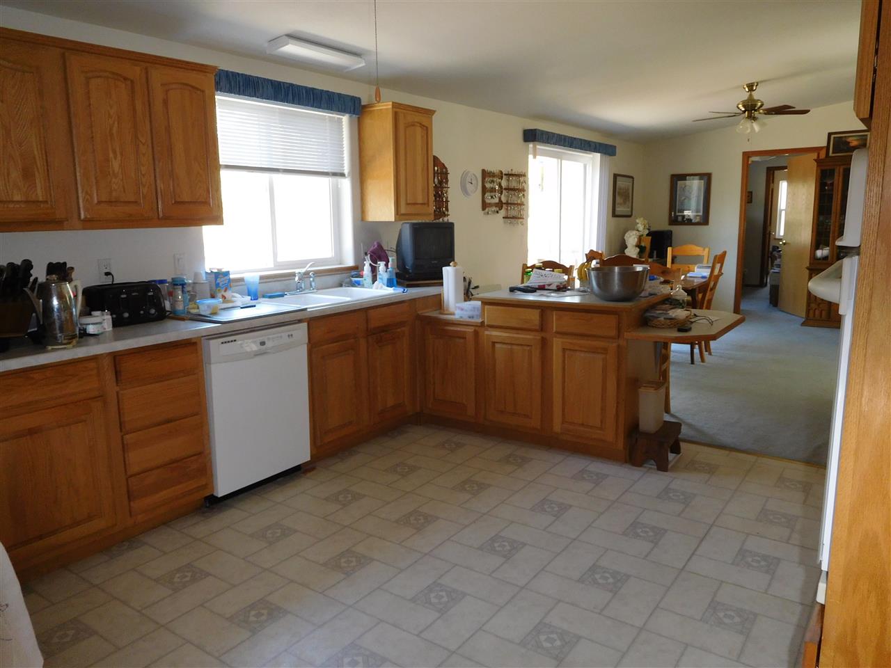 3355 Beitey Road Valley, WA 99181 - Photo 3 of 15