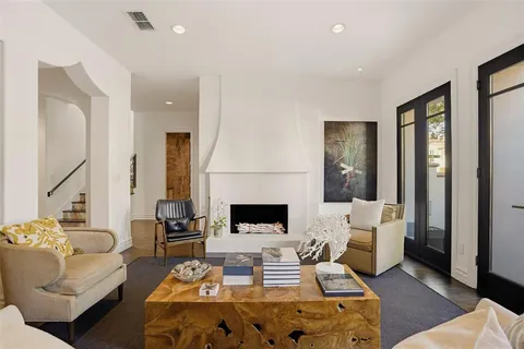 $1,249,000 | 2617 Museum Way, Fort Worth, TX 76107