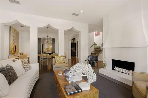 $1,249,000 | 2617 Museum Way, Fort Worth, TX 76107