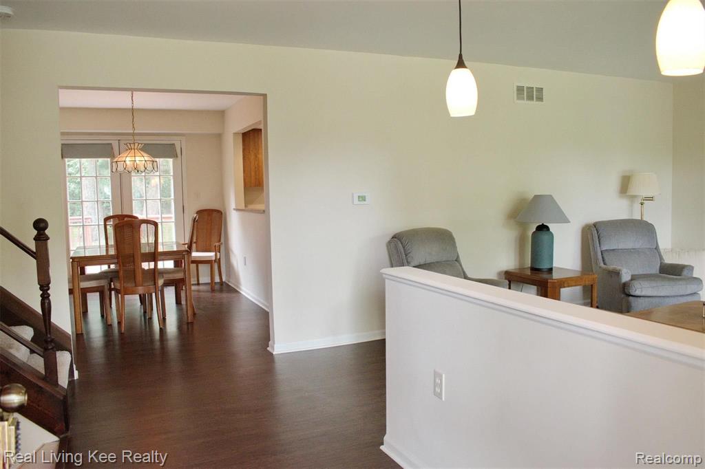 88 East Maryknoll Road Rochester Hills, MI 48309 - Photo 4 of 36