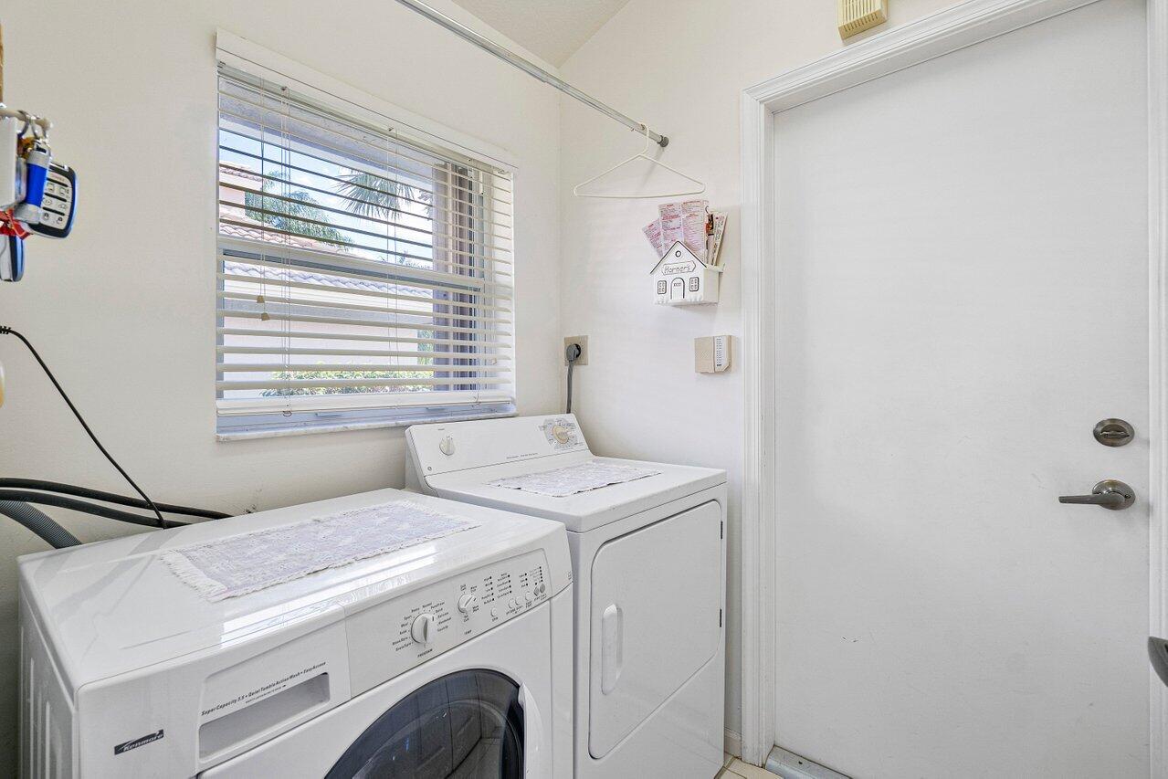 7285 Falls Road East Boynton Beach, FL 33437 - Photo 24 of 51 024-7285FallsRoadEast-BoyntonBeach-FL-33