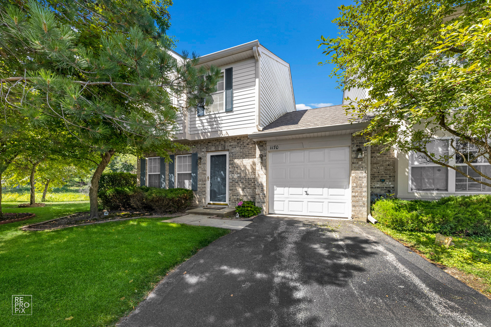 1170 North Nature Court, Unit 1579 Round Lake Beach, IL 60073 - Photo 1 of 10