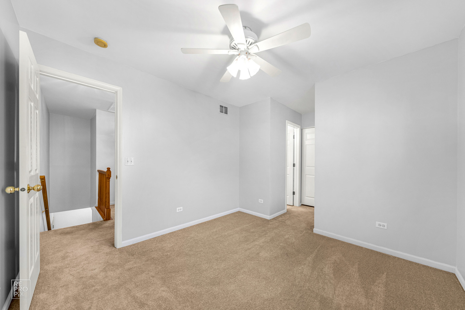 1170 North Nature Court, Unit 1579 Round Lake Beach, IL 60073 - Photo 8 of 10