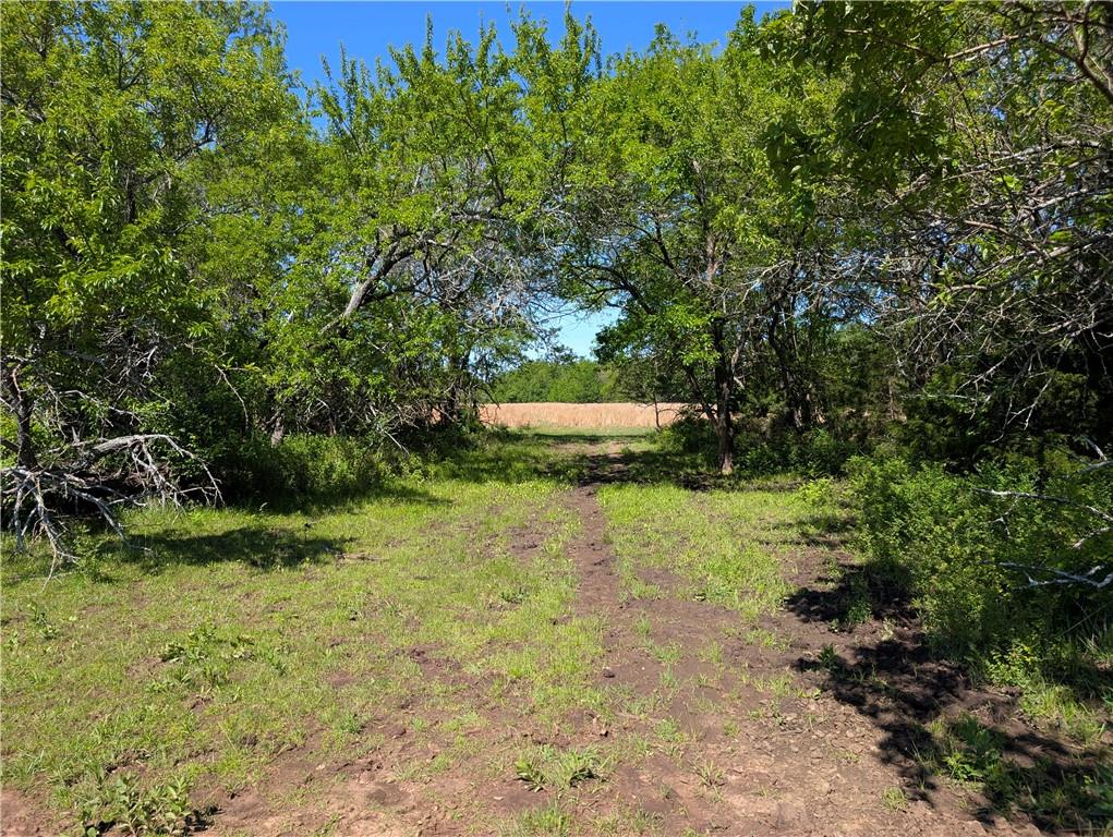624 Ohio Road Richmond, KS 66080 - Photo 6 of 10