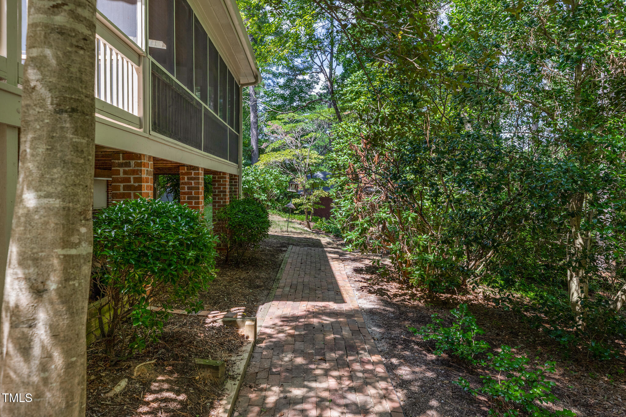 6904 Aspen Court Raleigh, NC 27615 - Photo 4 of 51 Back exterior
