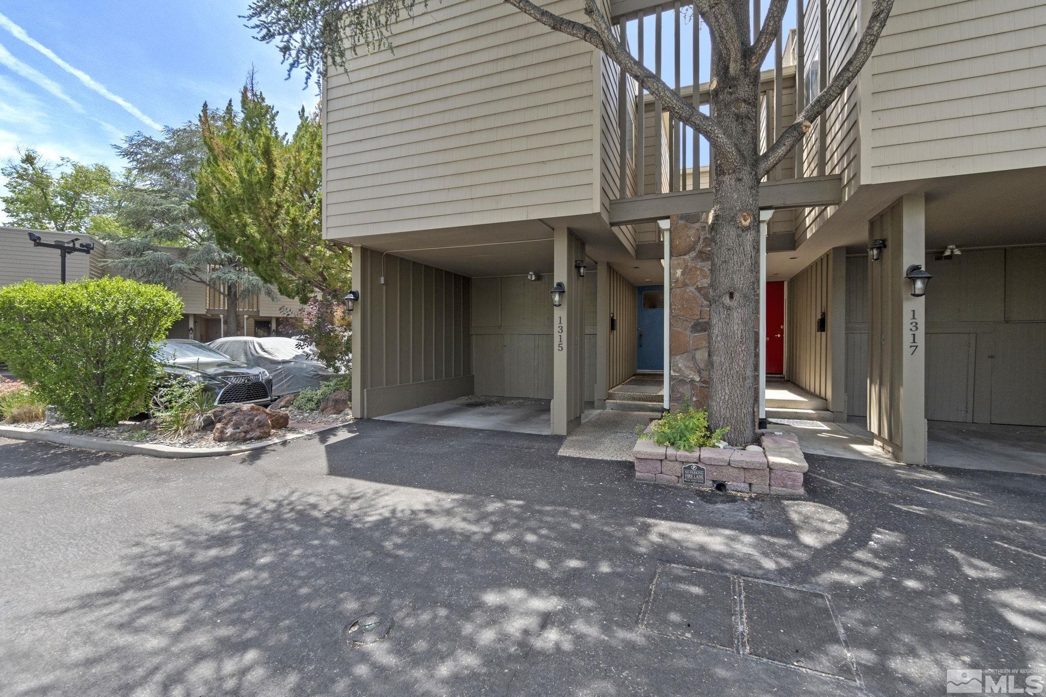 1315 Jones Street Reno, NV 89503 - Photo 7 of 38 Photo 7