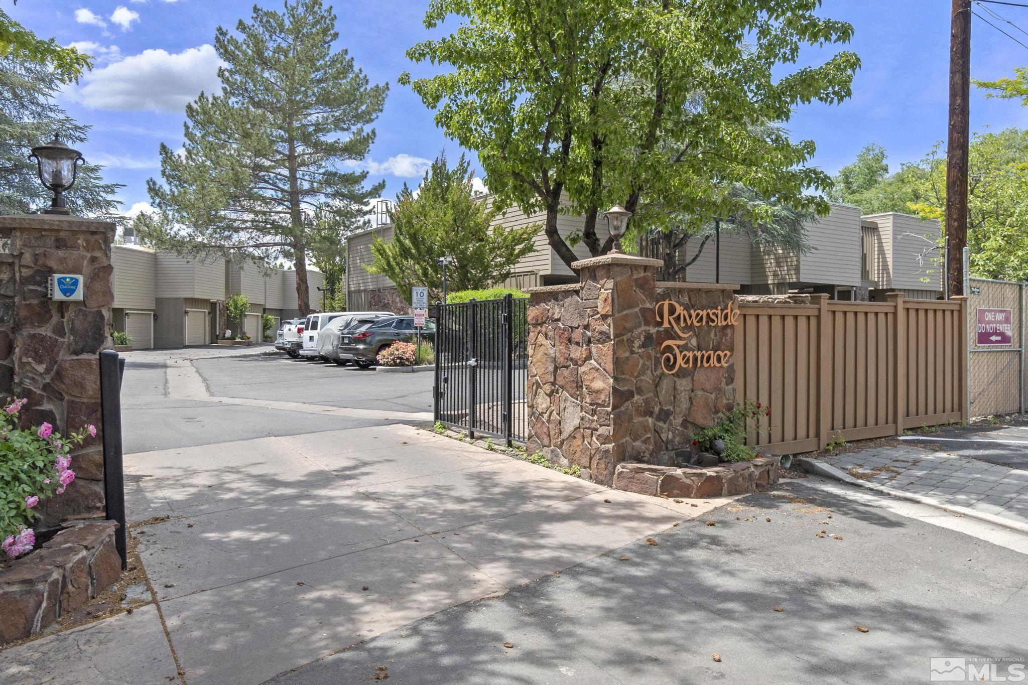 1315 Jones Street Reno, NV 89503 - Photo 9 of 38 Photo 9