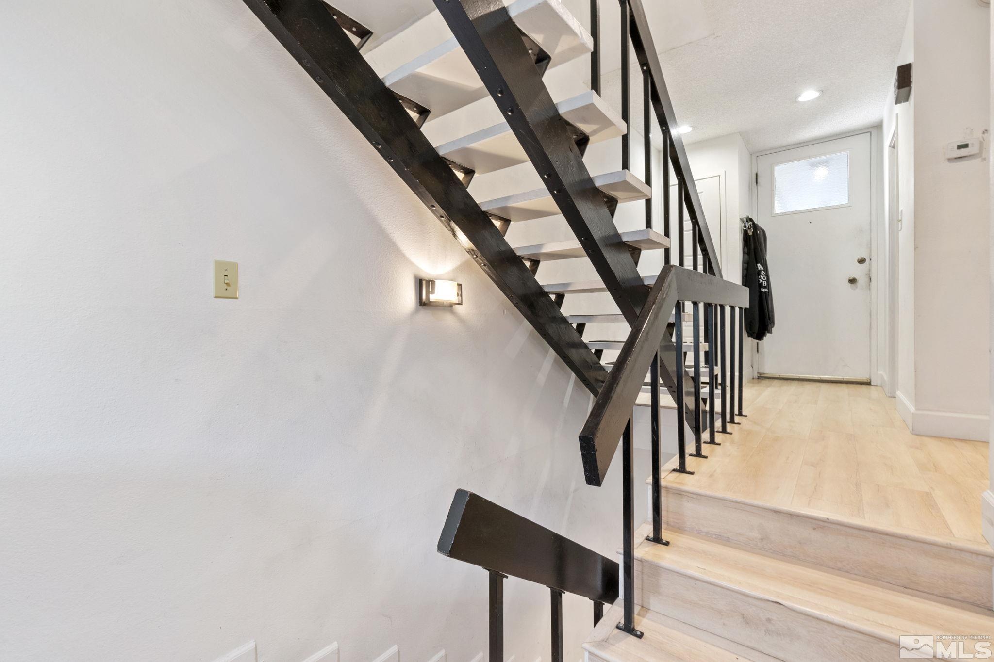 1315 Jones Street Reno, NV 89503 - Photo 10 of 38 Photo 10